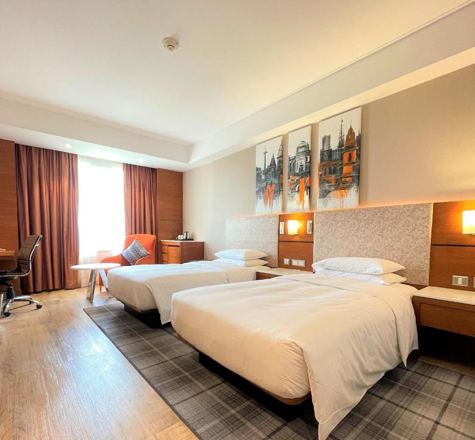 Отель Hyatt Centric Janakpuri Нью-Дели Экстерьер фото Deluxe Room