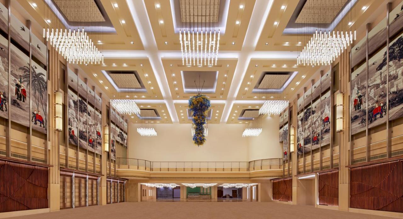 Отель Hyatt Centric Janakpuri Нью-Дели Экстерьер фото The main hall
