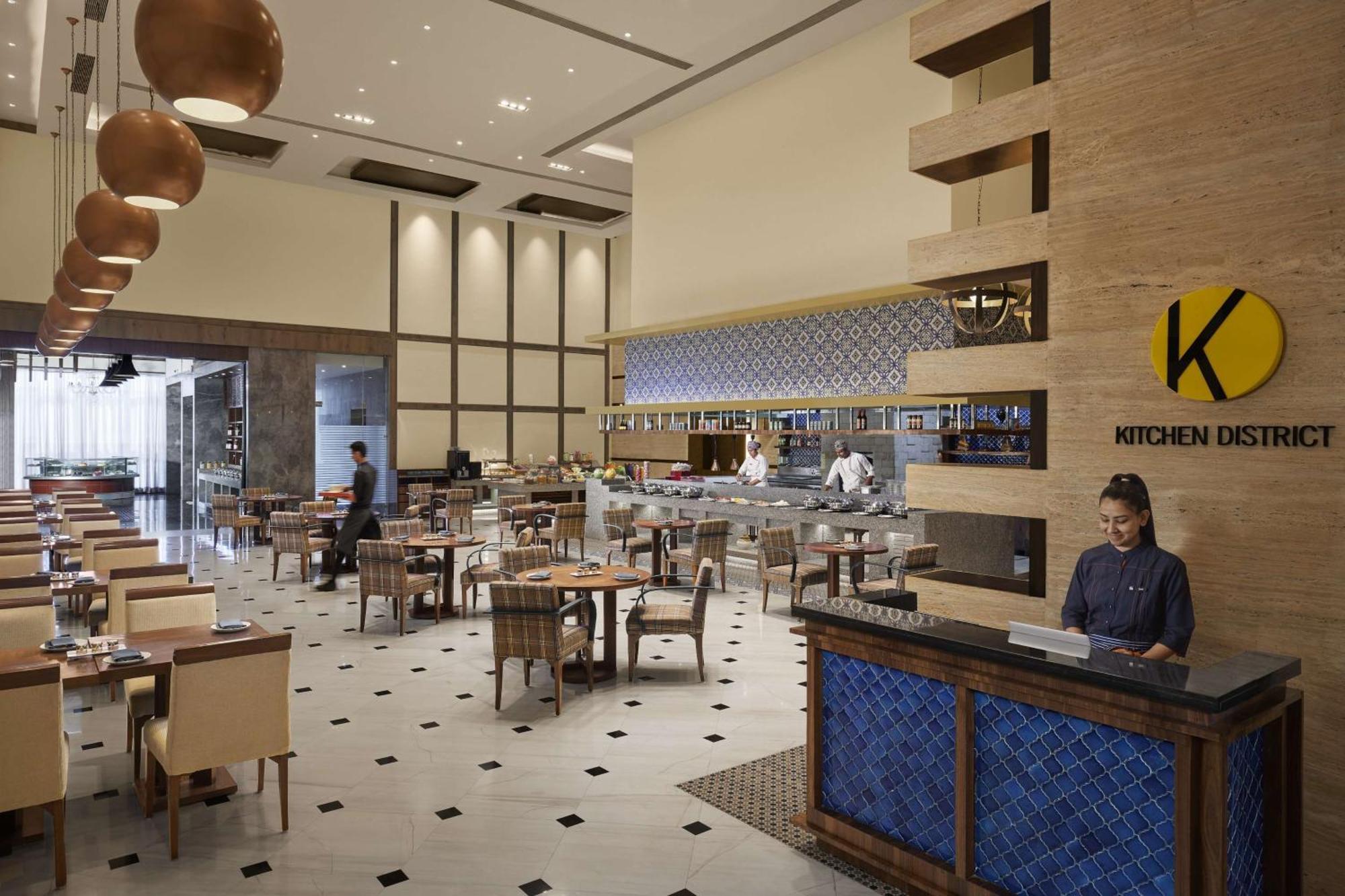 Отель Hyatt Centric Janakpuri Нью-Дели Экстерьер фото Kitchen District