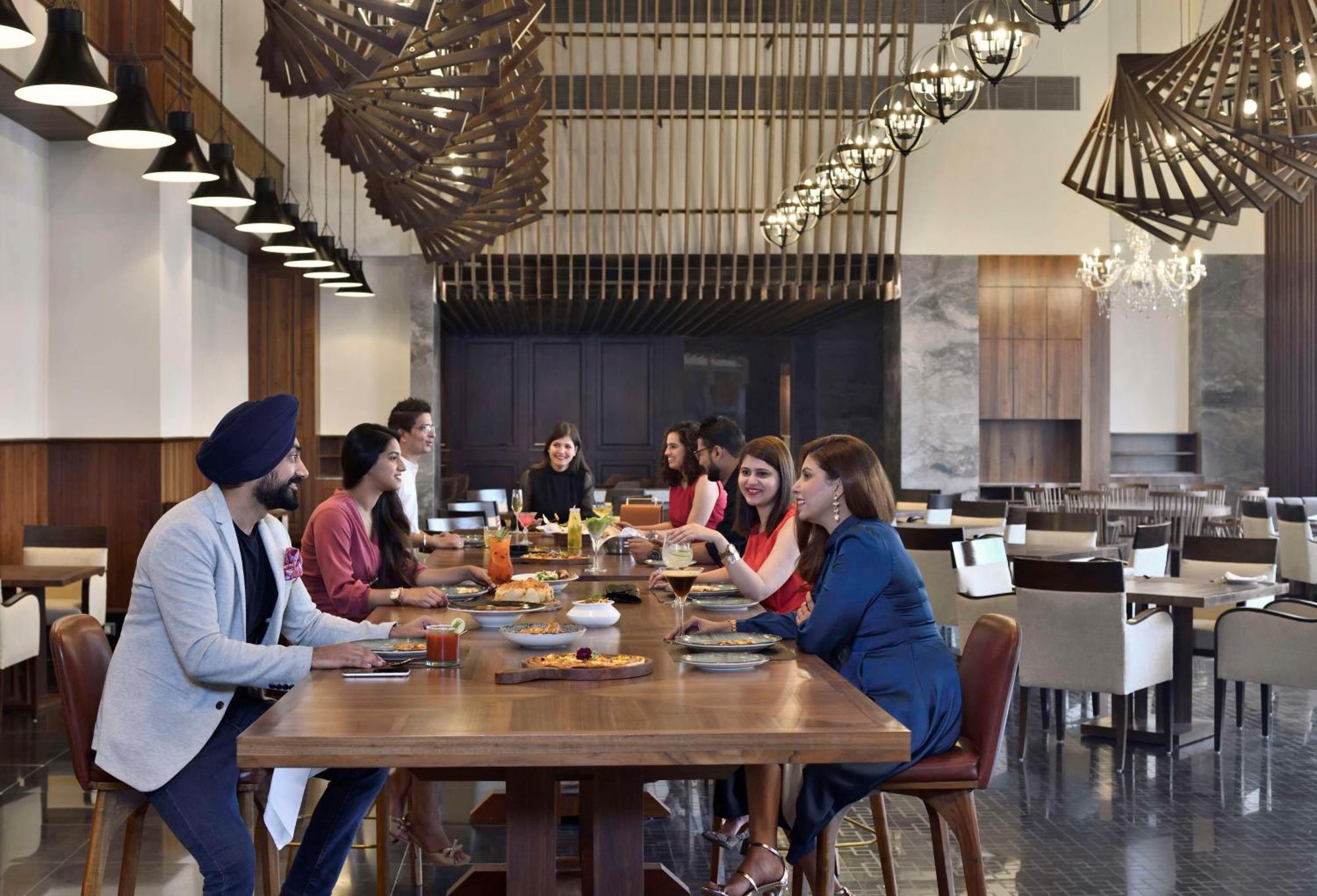 Отель Hyatt Centric Janakpuri Нью-Дели Экстерьер фото The restaurant at the hotel